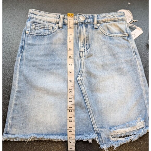 Joe's Jeans Girl's Kalee Denim Skirt Mid Rise Mini Distressed Raw Hem Size 14 - Picture 4 of 10